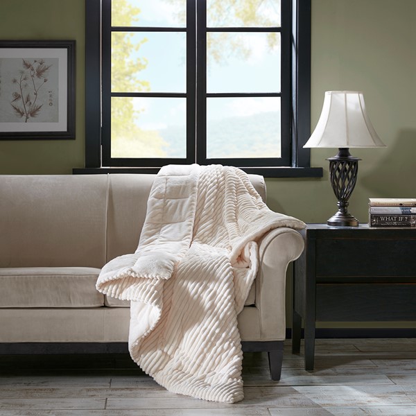 Madison Park Parker Oversized Plush Down Alternative Filled Throw in Brown, 60x70" BASI50-0427