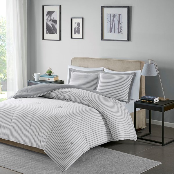 Madison Park Essentials Hayden Reversible Yarn Dyed Down Alternative Comforter Set in Grey, Twin MPE10-564