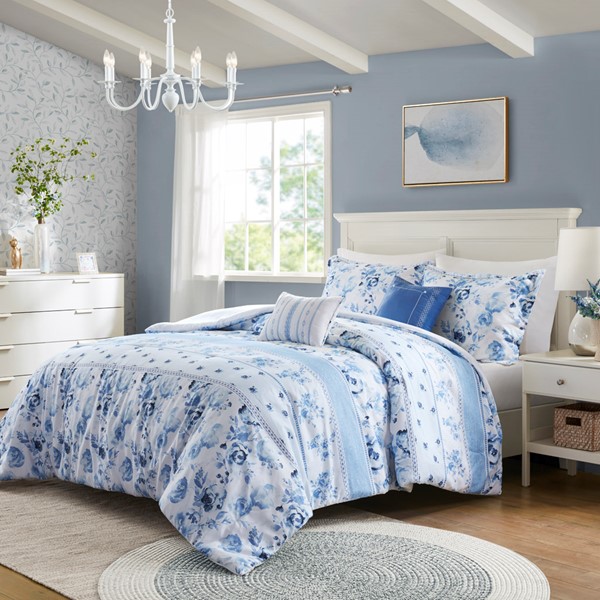 Intelligent Design Christa Floral Striped Comforter Set in Blue, Full/Queen ID10-2327