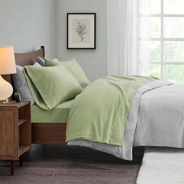 True North by Sleep Philosophy Micro Fleece Sheet Set in Green, Queen PC20-007