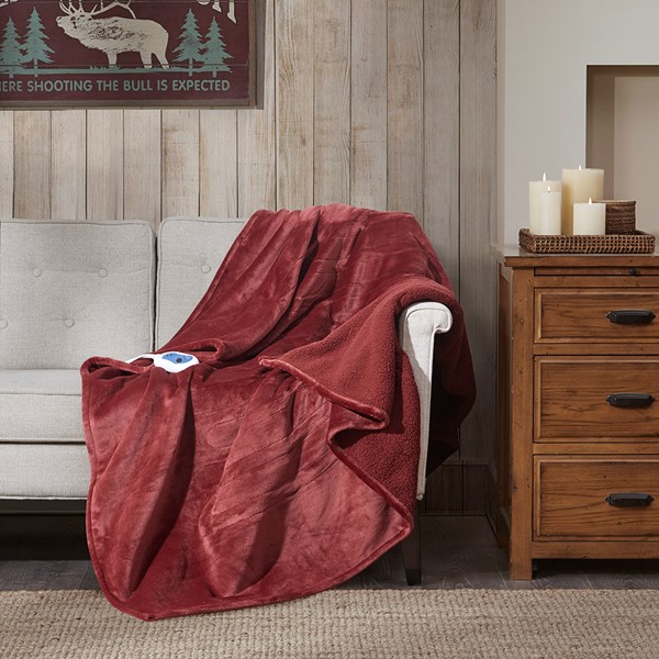 Woolrich Heated Plush to Berber Throw in Red, 60x70" WR54-1771