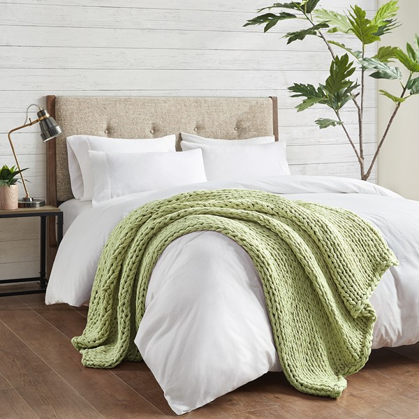 Madison Park Chunky Double Knit Handmade Throw Blanket in Sage Green, 50x60" MP50-8217