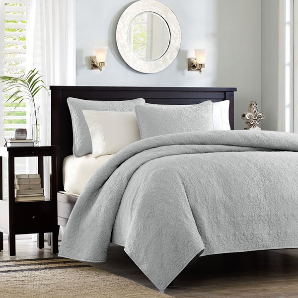 Madison Park Quebec Reversible Quilt Set in Grey, King/Cal King MP13-1370