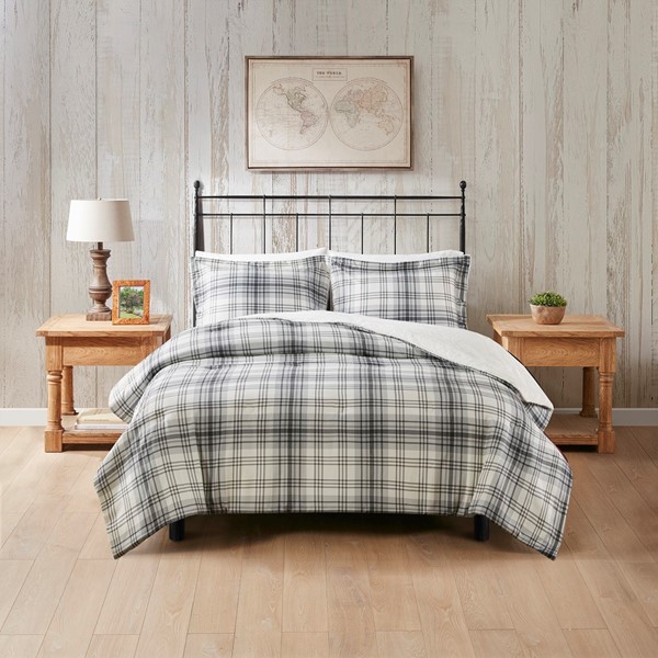 Woolrich Bernston Faux Wool to Faux Fur Down Alternative Comforter Set in Gray Plaid, King/Cal King WR9201030822-06