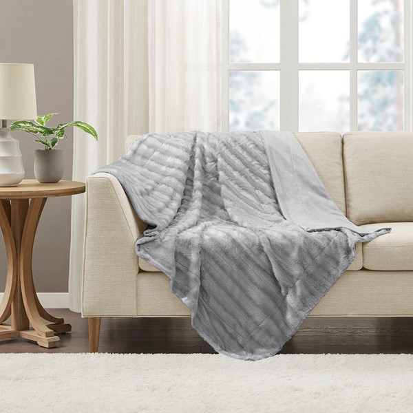 Madison Park Duke Long Fur Throw in Grey, 50x60" MP50-1593