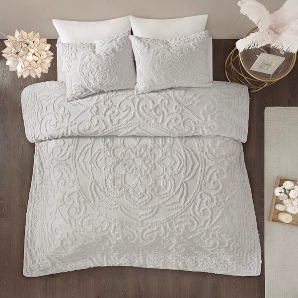 Madison Park Laetitia Tufted Cotton Chenille Medallion Comforter Set in Grey, Full/Queen MP10-5881