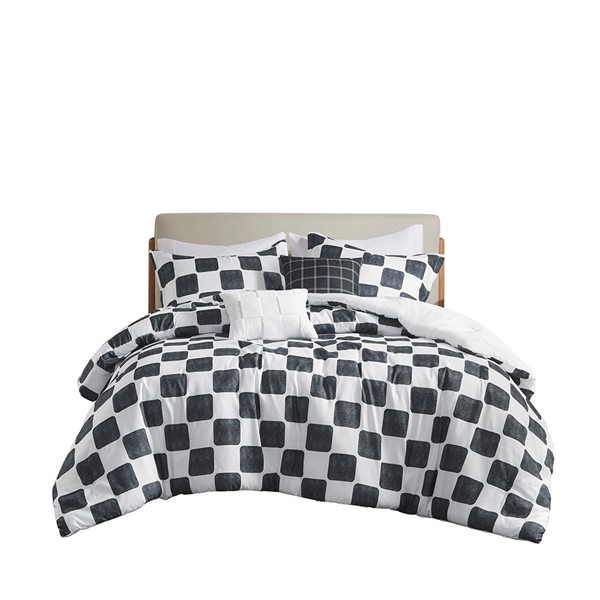 Intelligent Design Miley Checkered Comforter Set in Black/White, Full/Queen ID10-2321