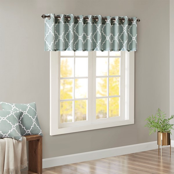 Madison Park Saratoga Fretwork Print Grommet Top Window Valance in Seafoam/White, 50x18" MP41-2405