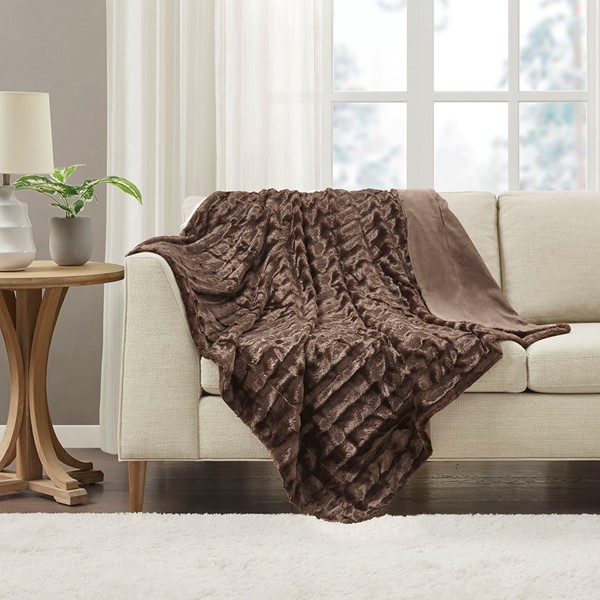 Madison Park Duke Long Fur Throw in Brown, 50x60" MP50-455