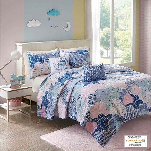 Urban Habitat Kids Cloud  Reversible Cotton Quilt Set with Throw Pillows in Blue, Full/Queen UHK13-0020