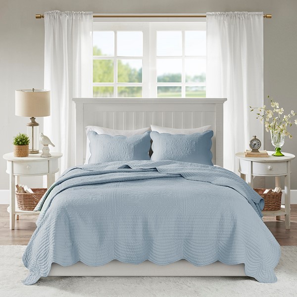 Madison Park Tuscany 3 Piece Reversible Scalloped Edge Quilt Set in Blue, Full/Queen MP13-8245