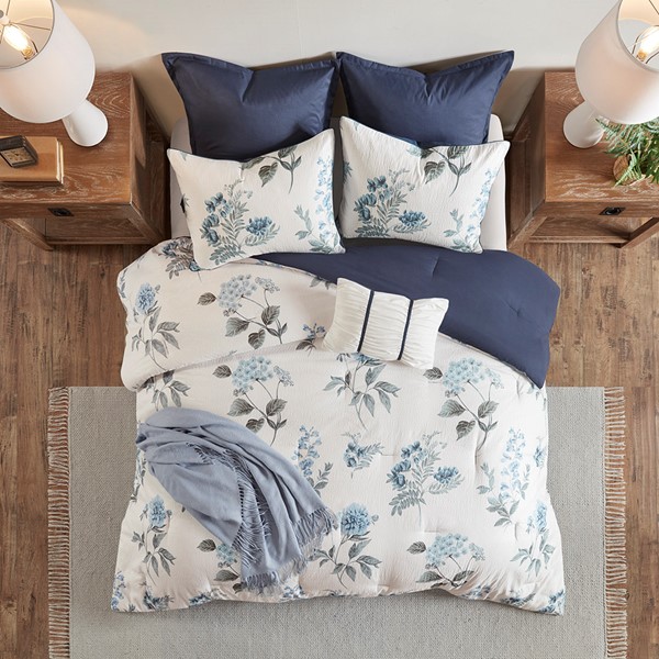 Madison Park Zennia 7 Piece Printed Seersucker Comforter Set with Throw Blanket in Blue, King/Cal King MP10-6304