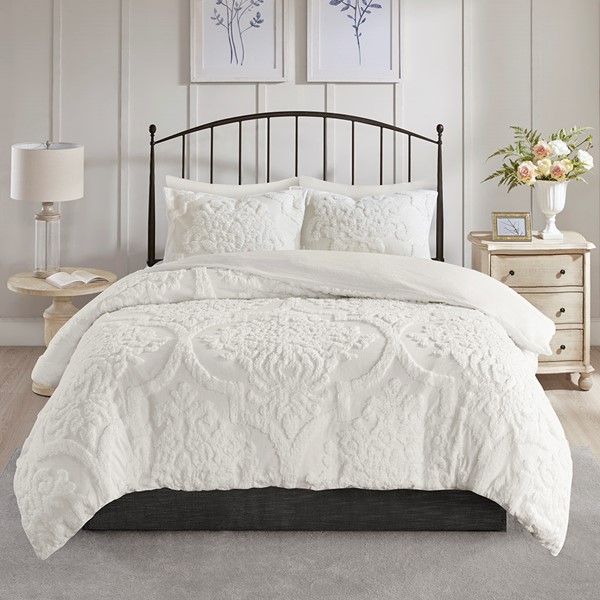 Madison Park Viola 3 Piece Tufted Cotton Chenille Damask Duvet Cover Set in Off-White, Full/Queen MP12-6207