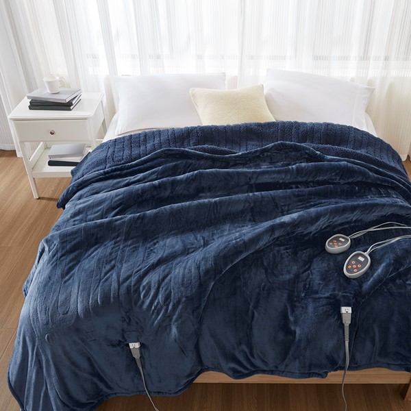 Beautyrest Heated Microlight to Berber Blanket in Indigo, King BR54-0649