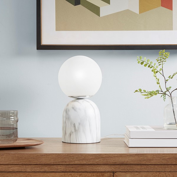 INK+IVY Nelia Frosted Glass Globe Resin Table Lamp in White II153-0144