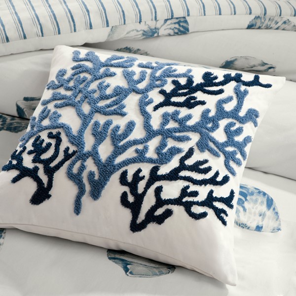 Harbor House Beach House Decorative Pillow in Blue, 18x18" HH30-272