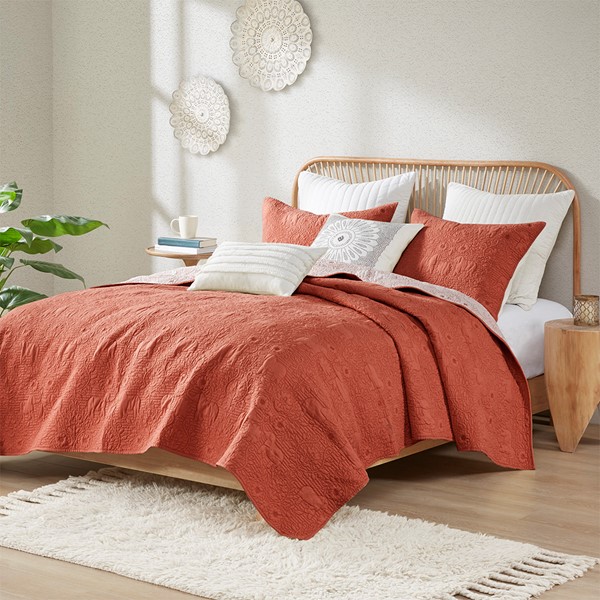 INK+IVY Kandula 3 Piece Reversible Cotton Quilt Set in Coral, King/Cal King II13-611