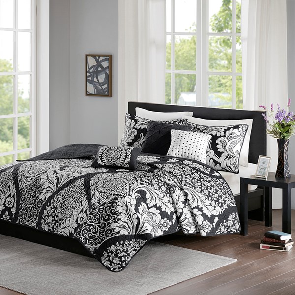 Madison Park Vienna 6 Piece Printed Cotton Quilt Set with Throw Pillows in Black, King/Cal King MP13-7959