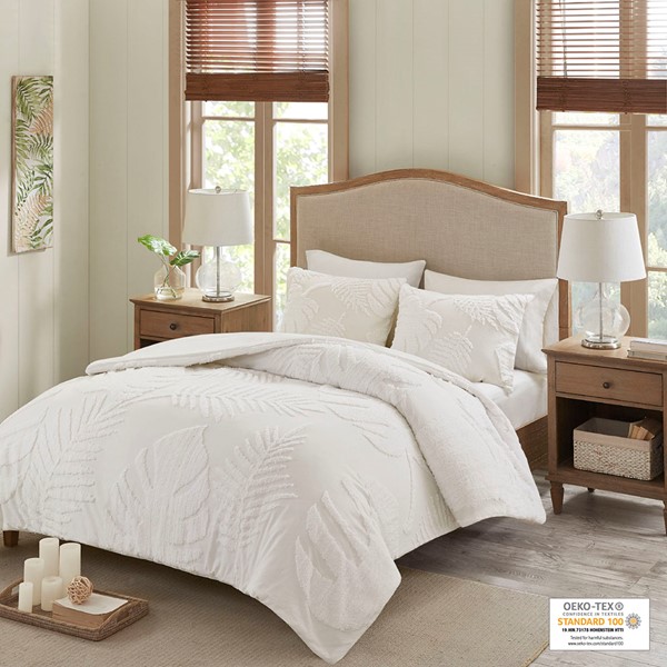 Madison Park Bahari 3 Piece Tufted Cotton Chenille Palm Comforter Set in Off-White, Full/Queen MP10-6221