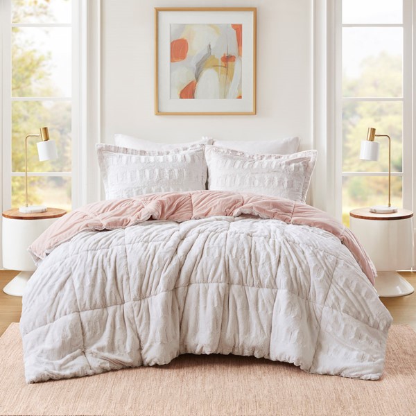 Madison Park Gia Faux Fur Comforter Mini Set in Blush/White, Twin/Twin XL MP10-6209