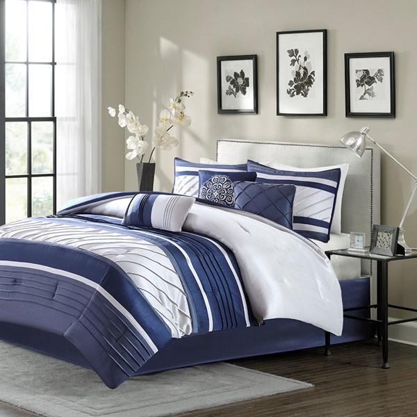 Madison Park Blaire 7 Piece Comforter Set in Navy, Cal King MP10-4519