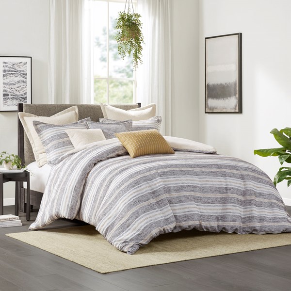 Madison Park Signature Oasis Oversized Chenille Jacquard Striped Comforter Set with Euro Shams and Throw Pillows in Charcoal, Full/Queen MPS10-515