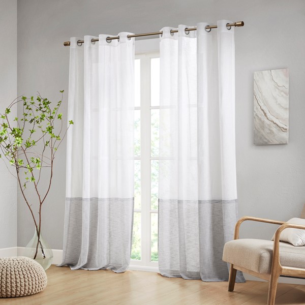 Croscill Casual Romo Dual-colored Curtain Panel (Single) in White/Grey, 52x96" CCA40-0015