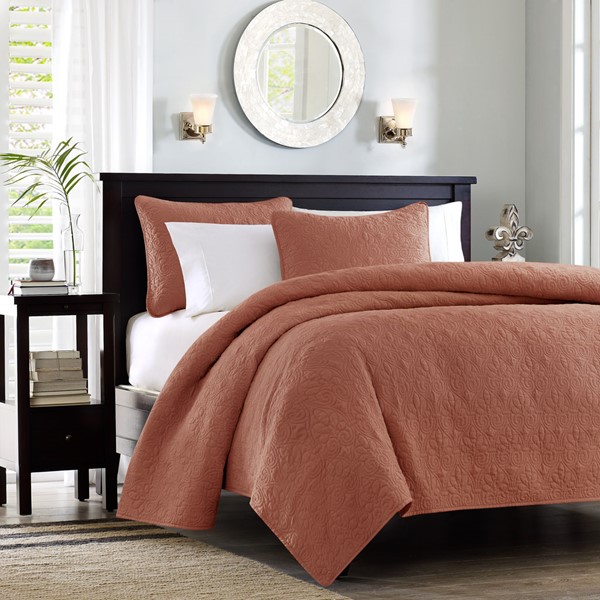 Madison Park Quebec Reversible Quilt Set in Clay Red, King/Cal King MP13-8483