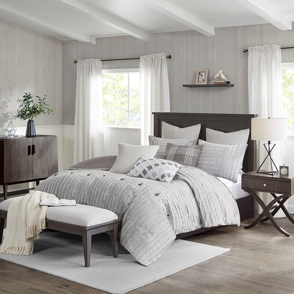 Madison Park Signature Essence Oversized Cotton Clipped Jacquard Comforter Set with Euro Shams and Throw Pillows in Gray, Queen MPS10-463