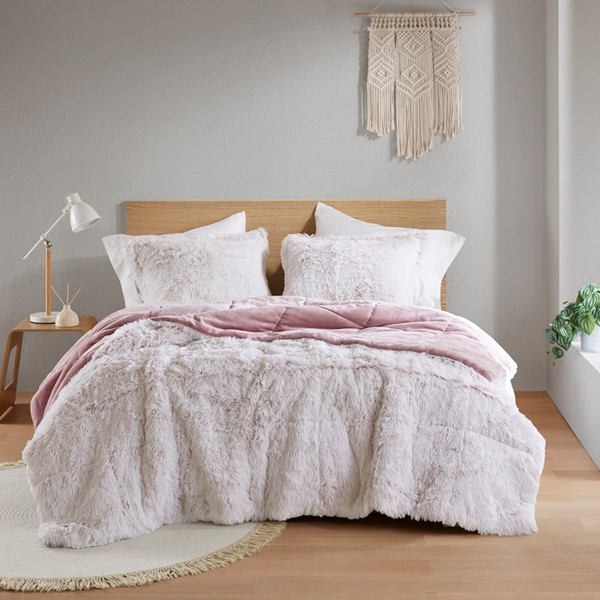 Intelligent Design Malea Shaggy Faux Fur Comforter Mini Set in Pink/White, Full/Queen ID10-2441