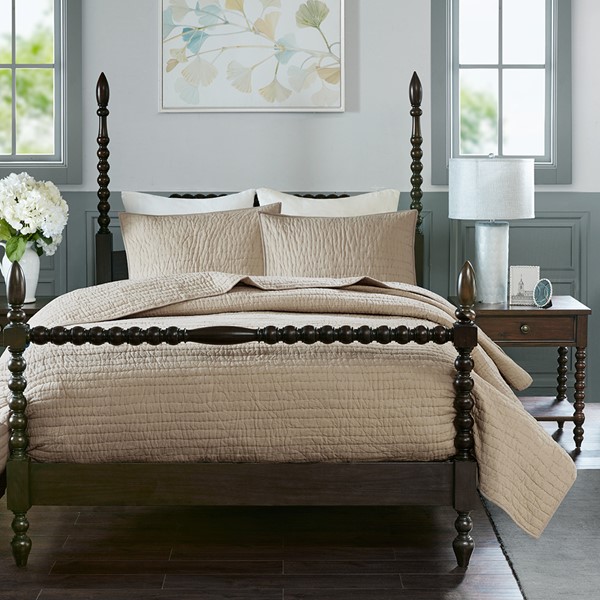 Madison Park Signature Serene 3 Piece Hand Quilted Cotton Quilt Set in Linen, Full/Queen MPS13-270