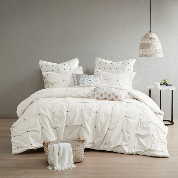 INK+IVY Masie 3 Piece Elastic Embroidered Cotton Comforter Set in White, Full/Queen II10-596