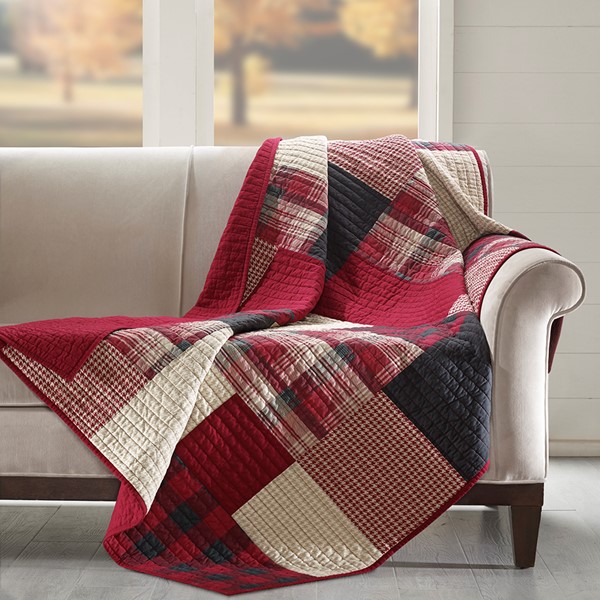 Woolrich Sunset Quilted Throw in Red, 50x70" WR50-1785