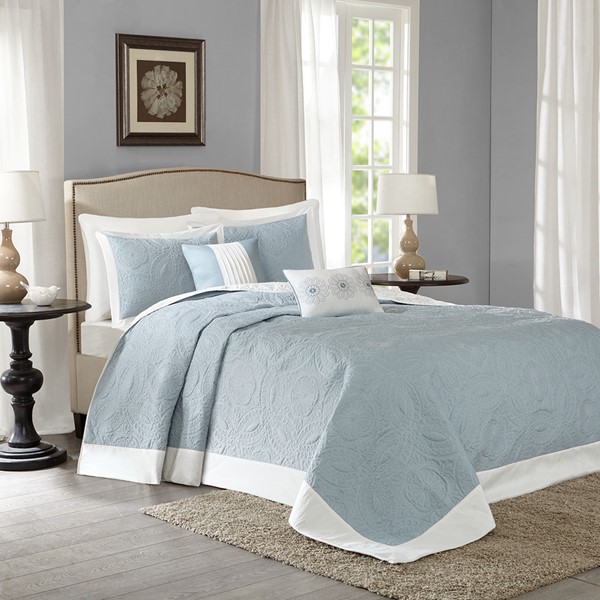 Madison Park Ashbury 5 Piece Reversible Bedspread Set in Blue, King MP13-2629