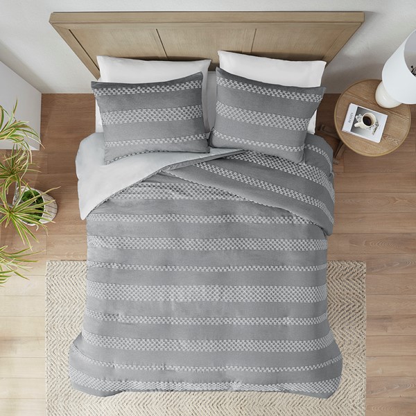 Madison Park Drew 3 Piece Clipped Jacquard Duvet Cover Set in Gray, Full/Queen MP12-8162