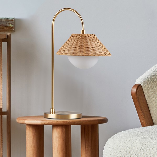 INK+IVY Laguna Rattan Weave Shade Table Lamp in Gold/Natural II153-0152