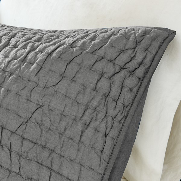 Madison Park Signature Serene 3 Piece Hand Quilted Cotton Quilt Set in Grey, King MPS13-273