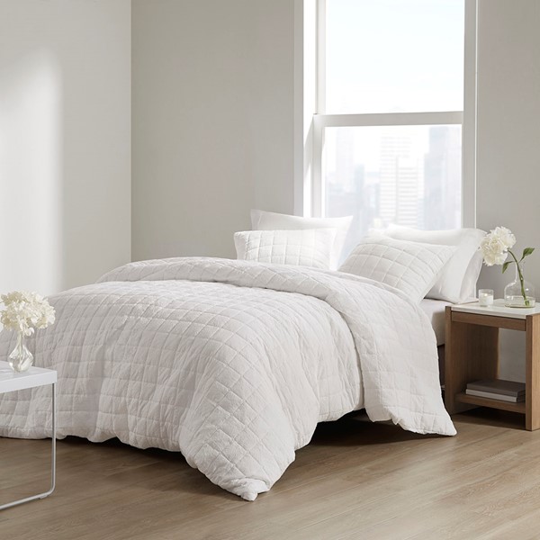 N Natori Cocoon 3 Piece Quilt Top Comforter Mini Set in White, King/Cal King NS10-3654