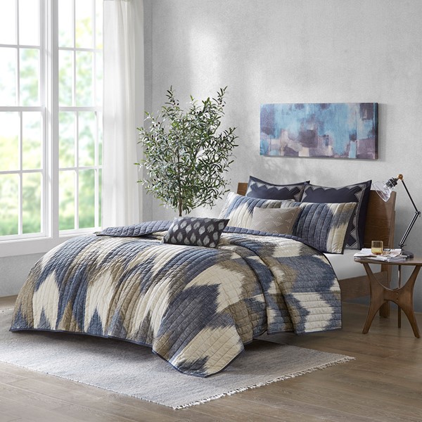 INK+IVY Alpine 3 Piece Printed Cotton Quilt Set in Navy, Full/Queen II13-1042