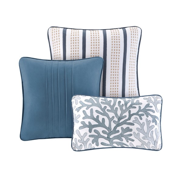 Madison Park Bayside Brushed Microfiber Quilt Set with Throw Pillows in Blue, Twin/Twin XL MP13-483