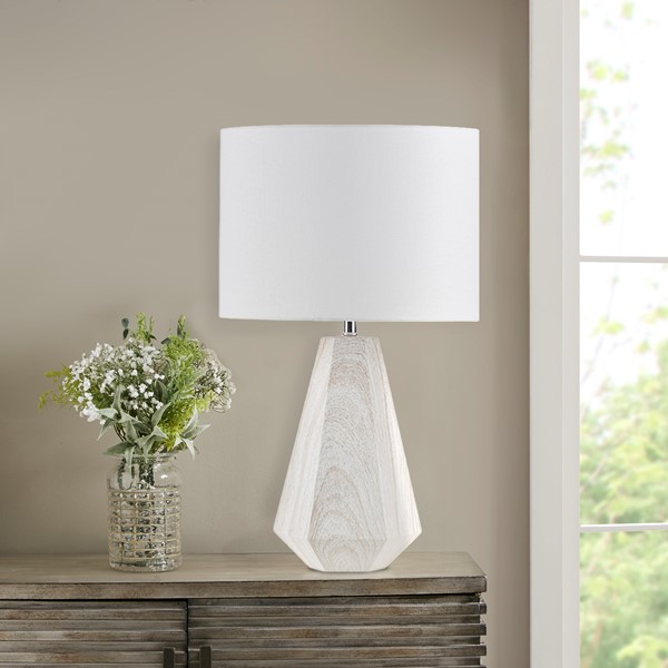 INK+IVY Flinn 23" Resin Table Lamp with Faux Wood Texture in Natural Whitewash II153-0150