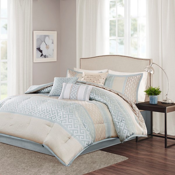 Madison Park Bennett 7 Piece Jacquard Comforter Set in Aqua, Cal King MP10-2417