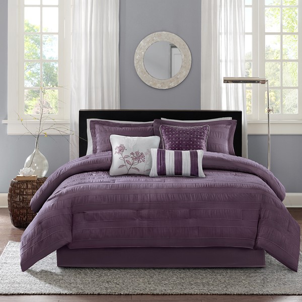 Madison Park Hampton 7 Piece Jaquard Comforter Set in Plum, Cal King MP10-1028