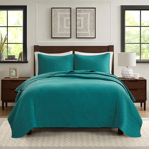 Hampton Hill Velvet Touch 3 Piece Luxurious Oversized Quilt Set in Peacock, Queen JLA13-499