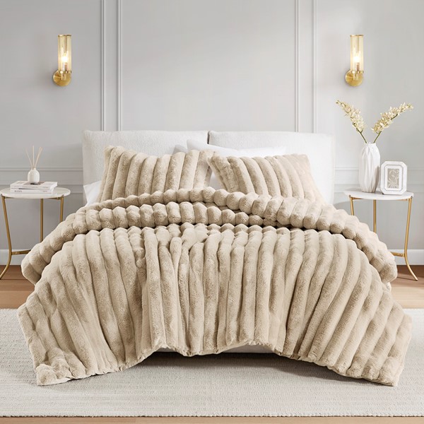 Madison Park Jasmine 3 Piece Faux Fur Comforter Set in Taupe, Full/Queen MP10-8440