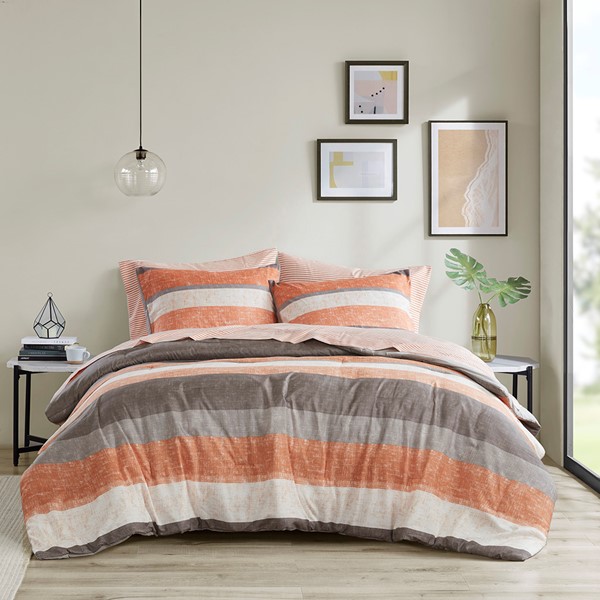 Madison Park Essentials Jaxon Stripe Comforter Set with Bed Sheets in Coral/Grey, Full MPE10-1074