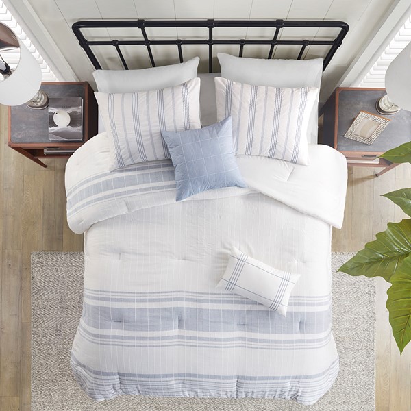 Harbor House Morgan 6 Piece Cotton Jacquard Oversized Comforter Set in White/Blue, Full HH10-1864