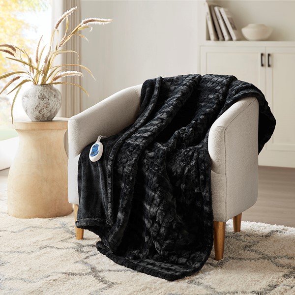 Beautyrest Zuri Oversized Faux Fur Heated Throw in Black Texture, 50x70" BR54-4697