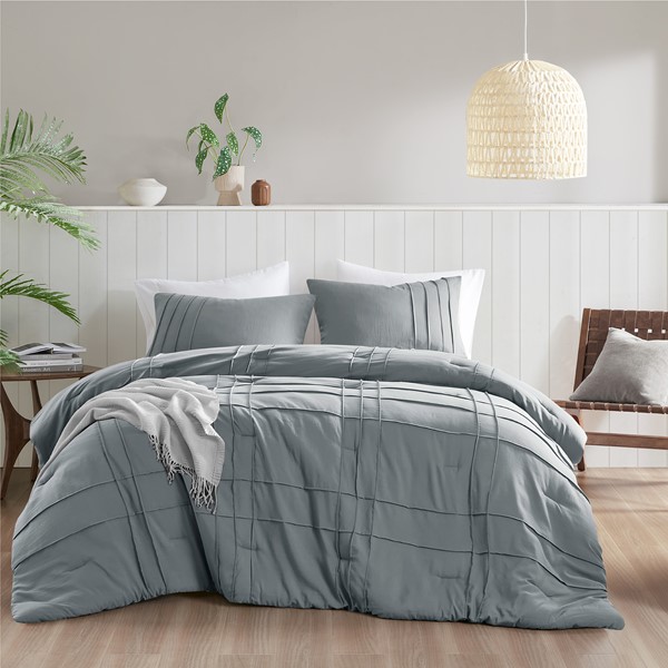 Comfort Spaces Walker Soft Washed Pleated Comforter Set in Blue/Grey, Full AM10-0464