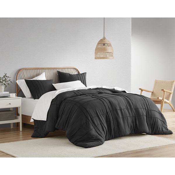 Comfort Spaces Walker Soft Washed Pleated Comforter Set in Black, King AM10-0145